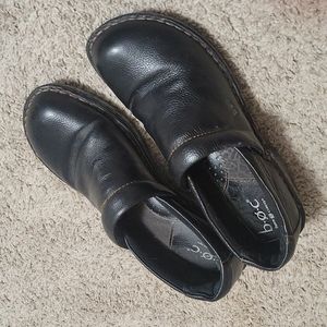 Black BOC clogs